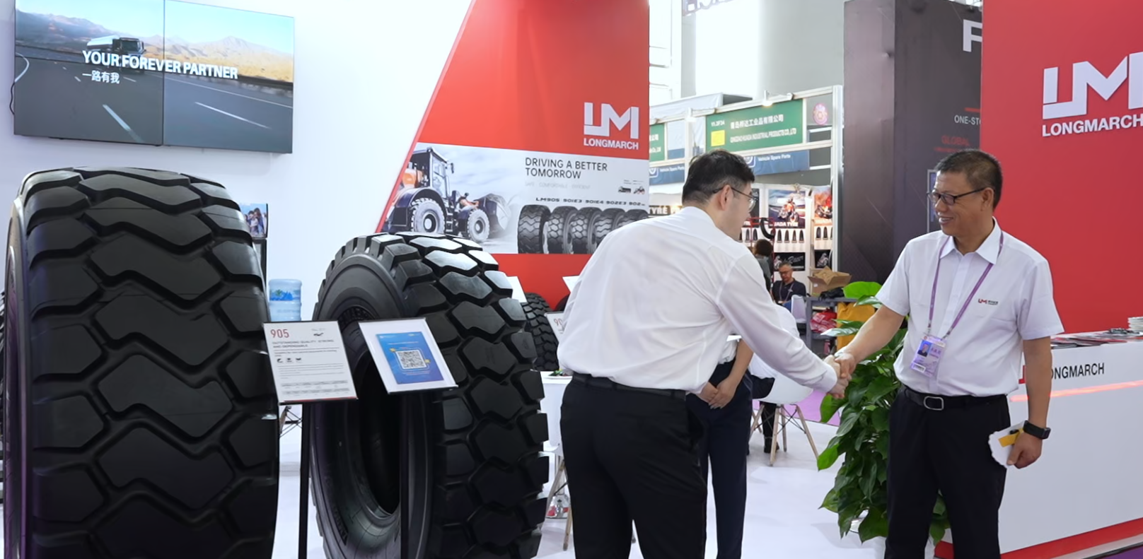 LONGMARCH TIRE shines at the Canton Fair with new products