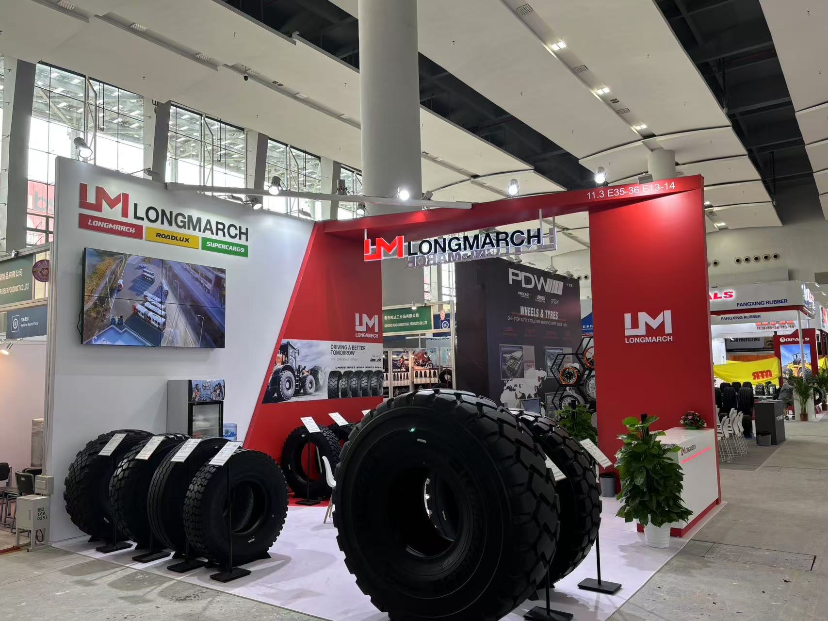 LONGMARCH TIRE shines at the Canton Fair with new products