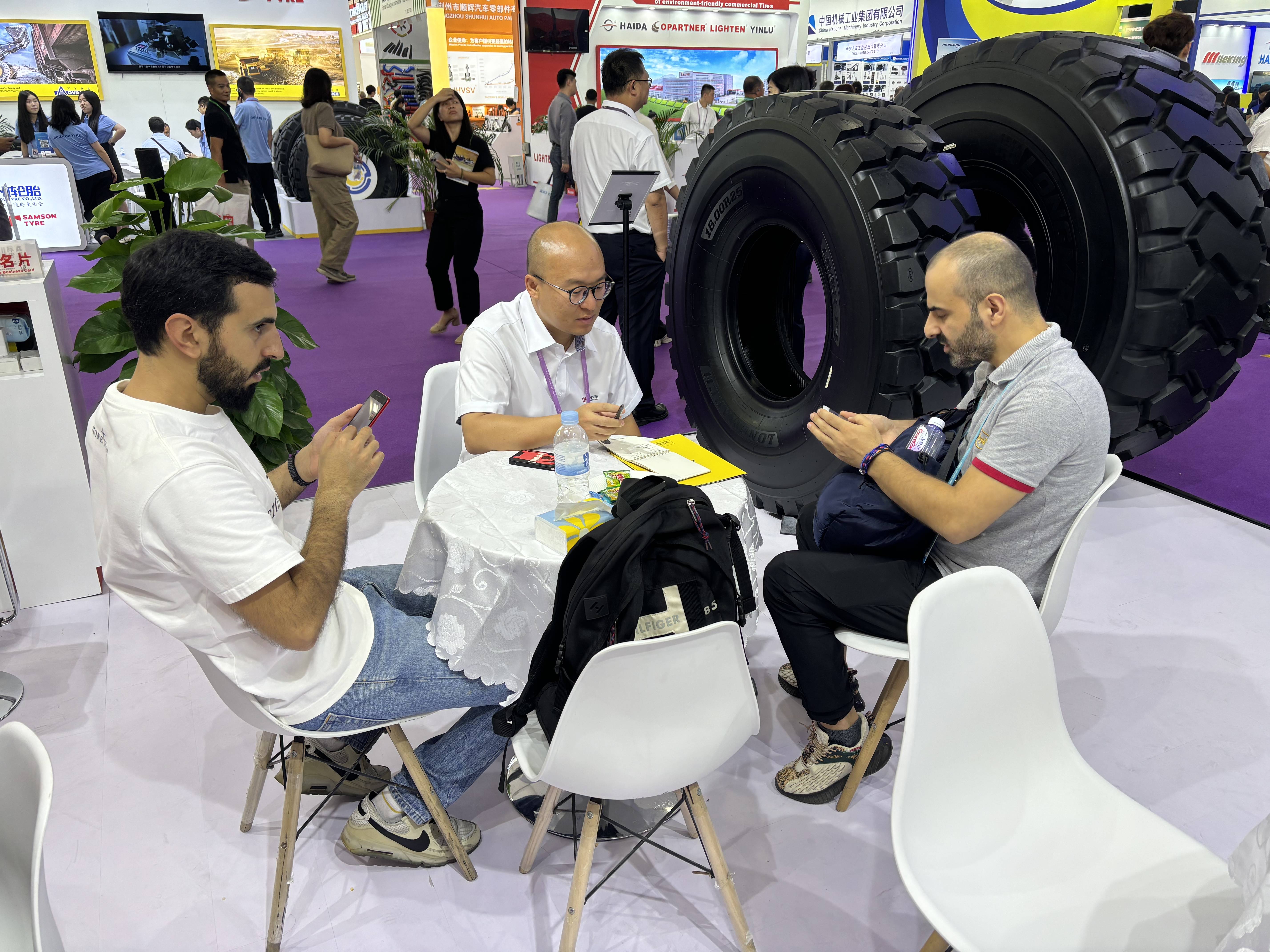 LONGMARCH TIRE shines at the Canton Fair with new products